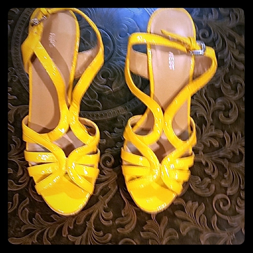Nine West Sandles